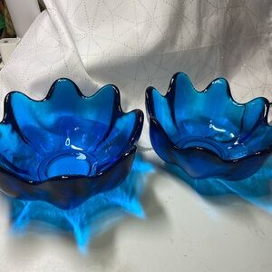 2 beautiful hand blown vintage glass bowls by Blenko. Cobalt blue.
